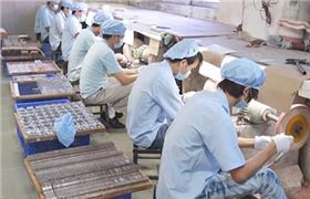 打磨.jpg 打磨.jpg