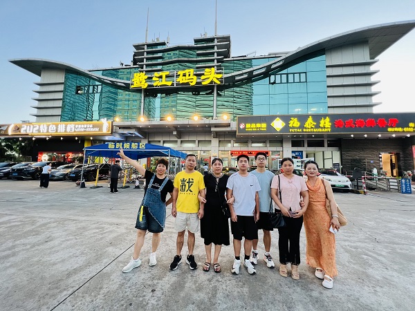 東莞凱力克優(yōu)秀團(tuán)隊(duì).jpg 東莞凱力克優(yōu)秀團(tuán)隊(duì).jpg